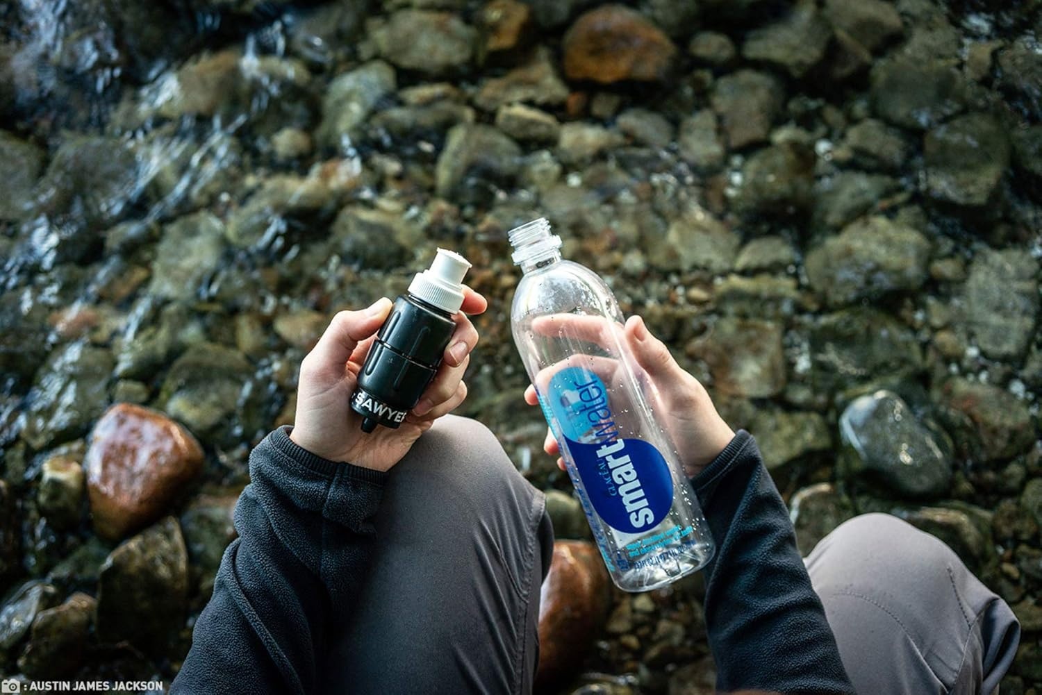 Sawyer Products SP2129 Micro Squeeze Water Filtration System, 1 Pack, Black/Blue(Micro Squeeze w/ Standard Pouch)