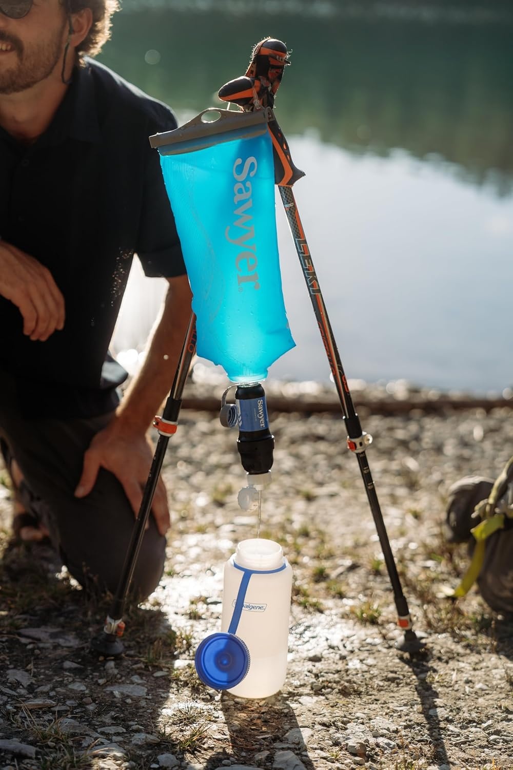 Sawyer Squeeze Water Filtration System(2 L Premium Bladder  Blue)
