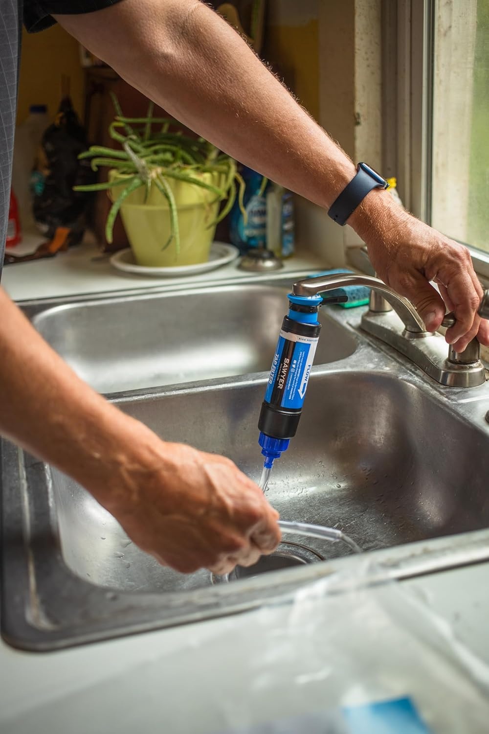 Sawyer Products SP134 TAP Water Filtration System, Fits Faucets & Hose Bibs, Blue (one Size)(One Size)